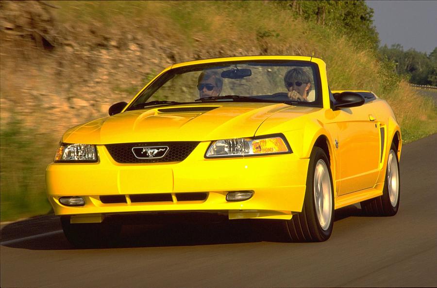 Ford Mustang GT Convertible 35th Anniversary '1999